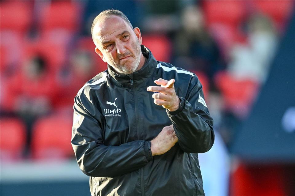 Trainer Frank Schmidt und der FCH starten in ihre dritte Bundesliga-Saison. (Archivbild)Harry Langer/dpa