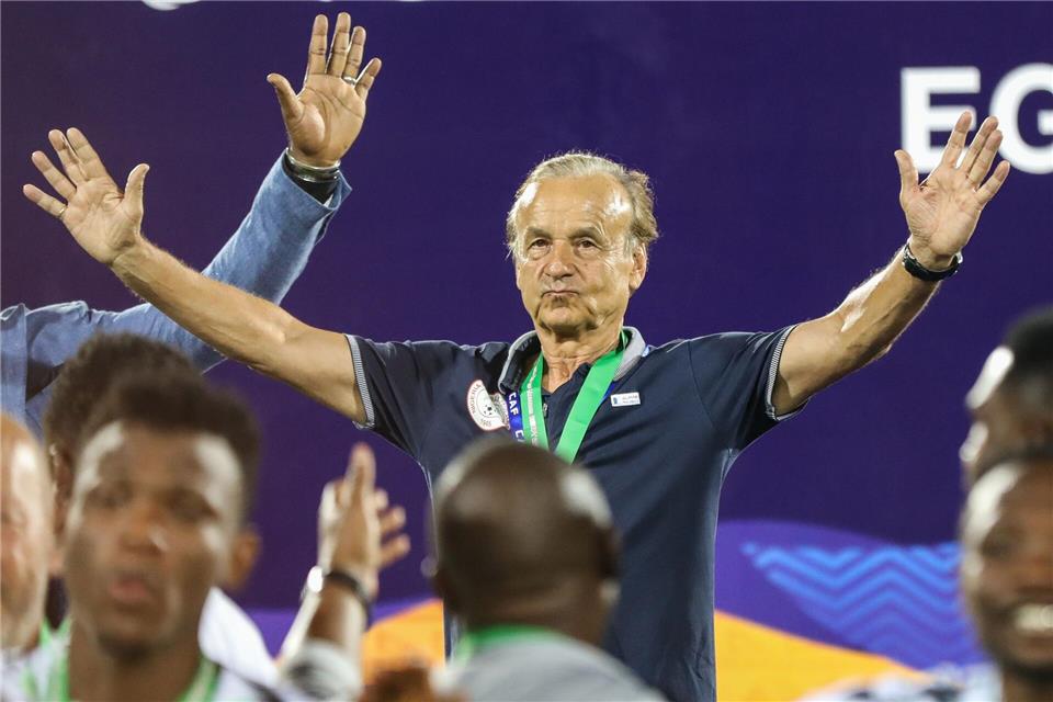 Trainer Gernot Rohr verpasste mit Benin die Qualifikation für die WM.Gehad Hamdy/dpa
