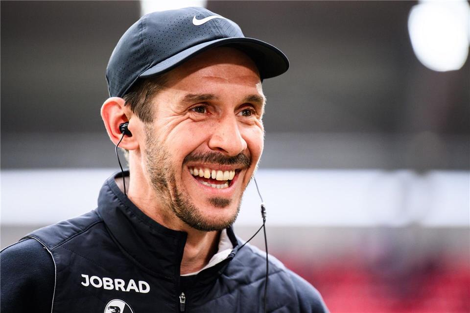 Trainer Julian Schuster und der SC Freiburg stehen vor einem historischen Abend. (Archivbild)Tom Weller/dpa