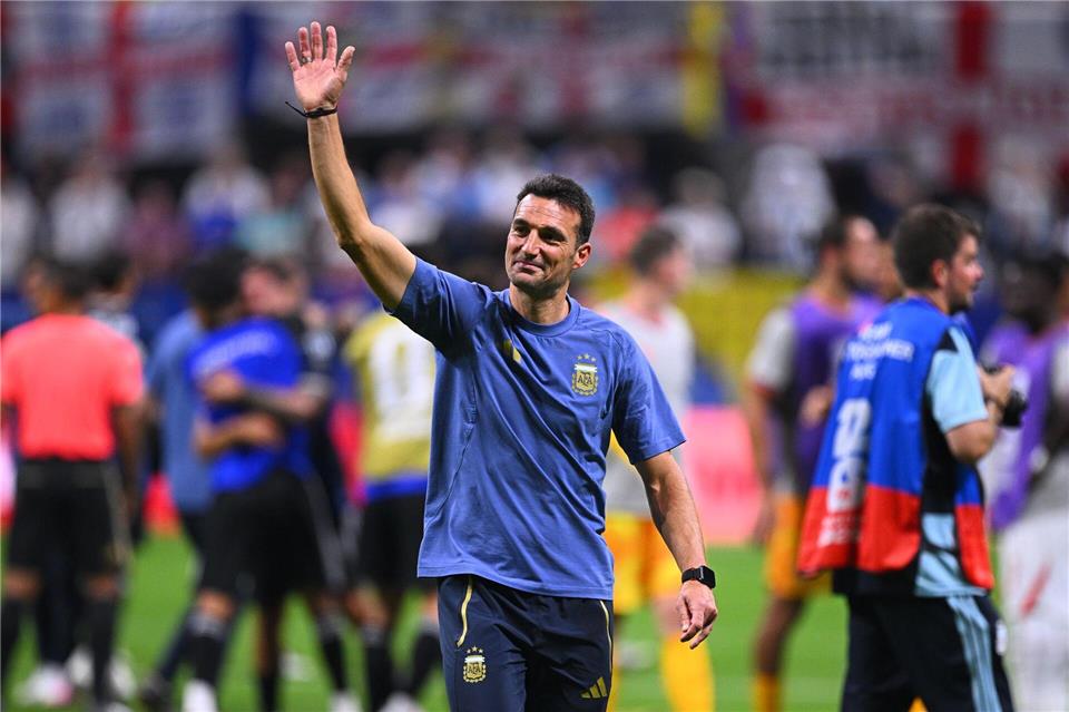 Trainer Lionel Scaloni will nun Spanien schlagen.Tom Weller/dpa