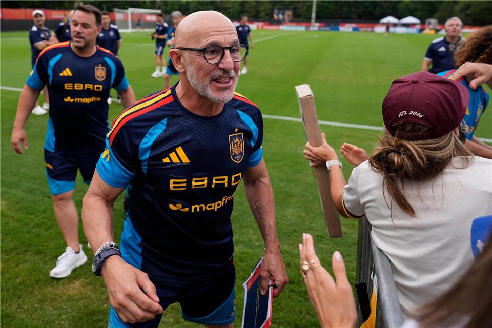Trainer Luis de la Fuente verzichtete auf Spieler von Real Madrid. (Archivbild)Mike Stewart/AP/dpa