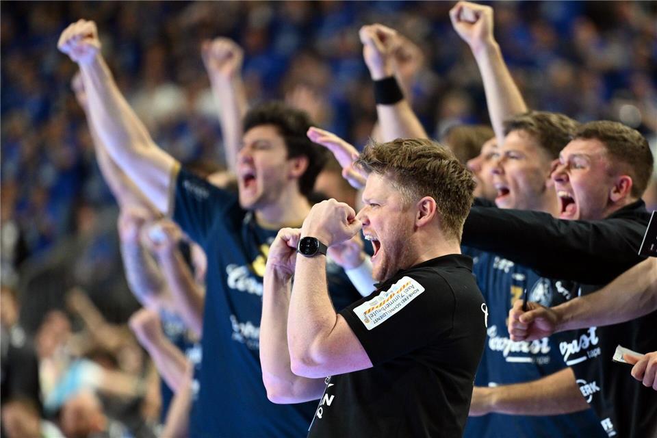 Trainer Markus Pütz feiert den größten Erfolg in der Vereinsgeschichte des BHC. Federico Gambarini/dpa