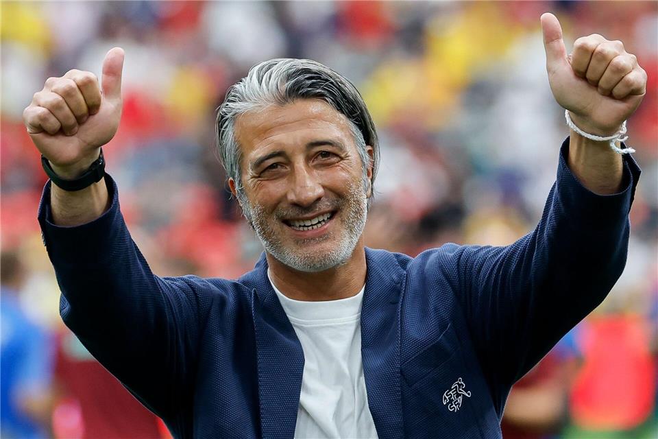 Trainer Murat Yakin ist auch für das Viertelfinalspiel gegen Argentinien optimistisch. Peter Klaunzer/KEYSTONE/dpa