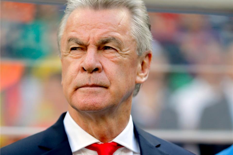 Hitzfeld rät BVB zu „Kompaktheit in allen Situationen“ Trainer Ottmar Hitzfeld hat 1997 mit dem BVB die Königsklasse gewonnen.