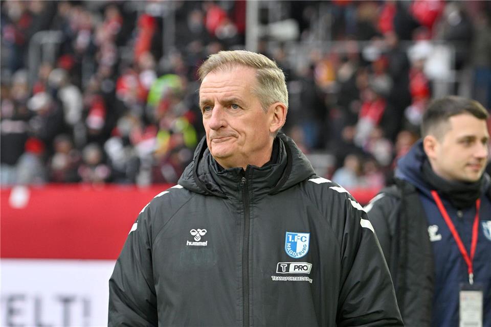 Trainer Petrik Sander sucht beim 1. FC Magdeburg weiter das ErfolgsrezeptAnke Waelischmiller/dpa