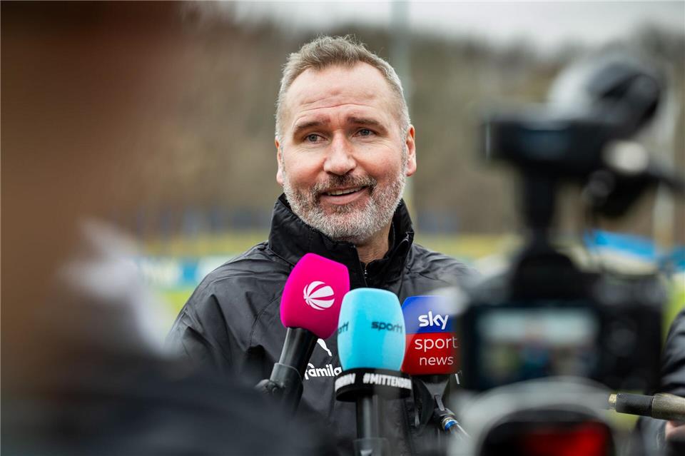 Trainer Tim Walter bei seiner Vorstellung in Kiel. Ulrich Perrey/dpa