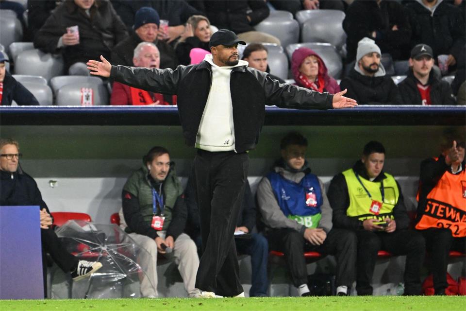 Trainer Vincent Kompany betont die Wichtigkeit von Kane.Peter Kneffel/dpa