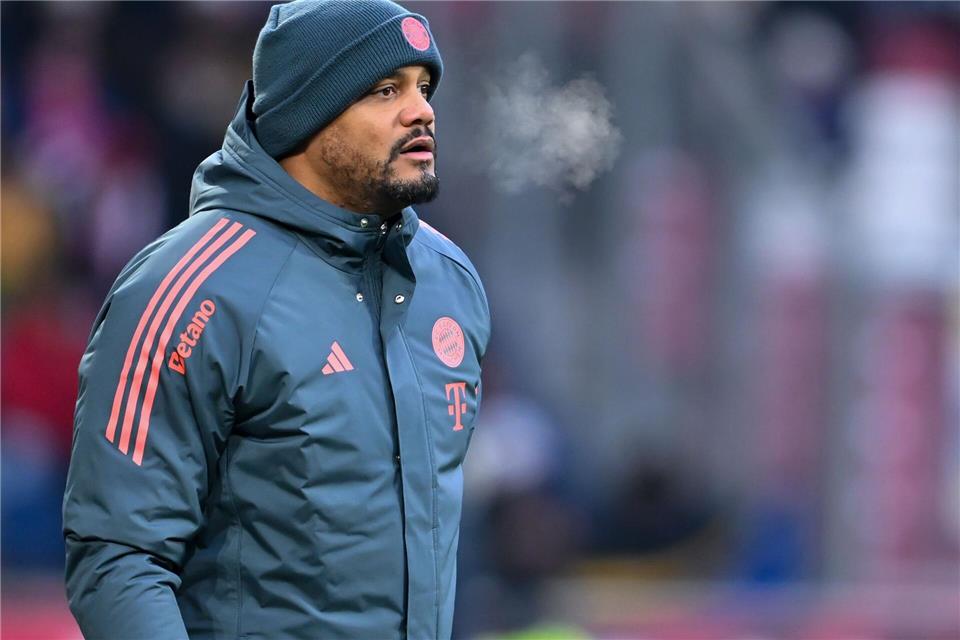 Trainer Vincent Kompany hofft auf einen erfolgreichen Start ins Jahr.Sven Hoppe/dpa