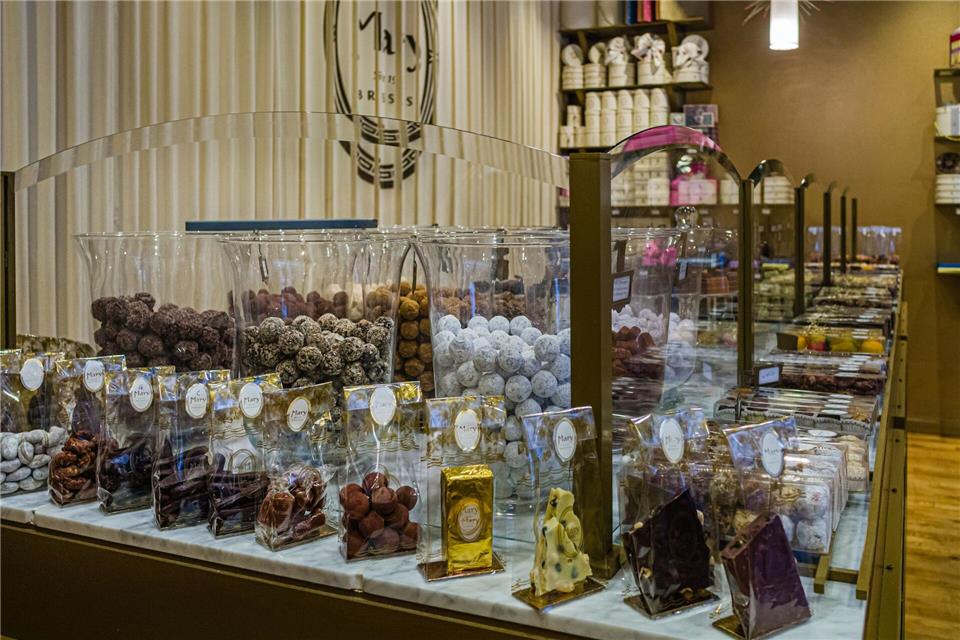 Brüssel in drei Tagen: Pralinen, Bier und Politik  Traum für alle Schokofans: Im Zentrum der Stadt gibt es viele Chocolaterien.Jean-Paul Remy/visit.brussels/dpa-tmn