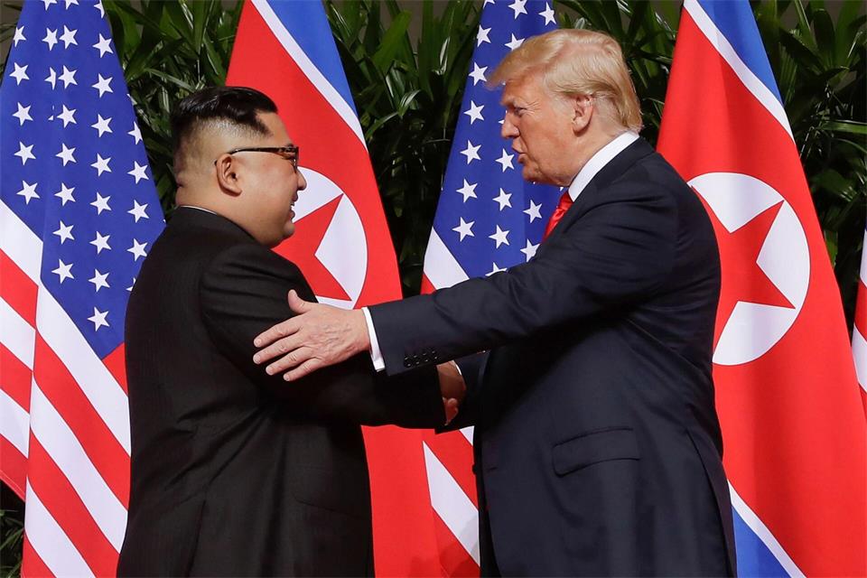 Treffen sich US-Präsident Trump und Nordkoreas Machthaber Kim demnächst wieder?Evan Vucci/AP/dpa