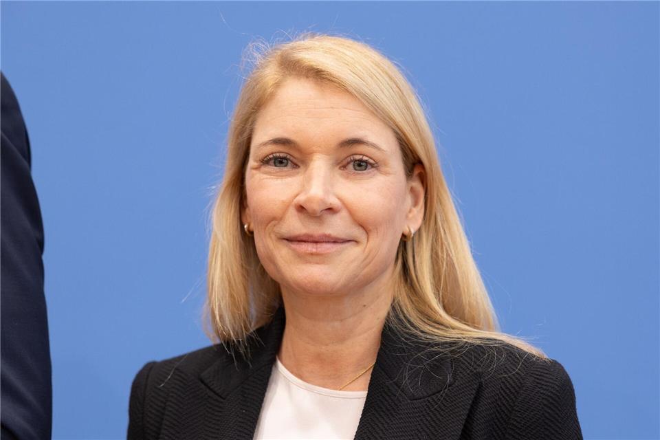 Trotz Gegenstimmen: Evelyn Palla ist vom Aufsichtsrat der Deutschen Bahn zur neuen Konzernchefin berufen worden. Andreas Gora/dpa