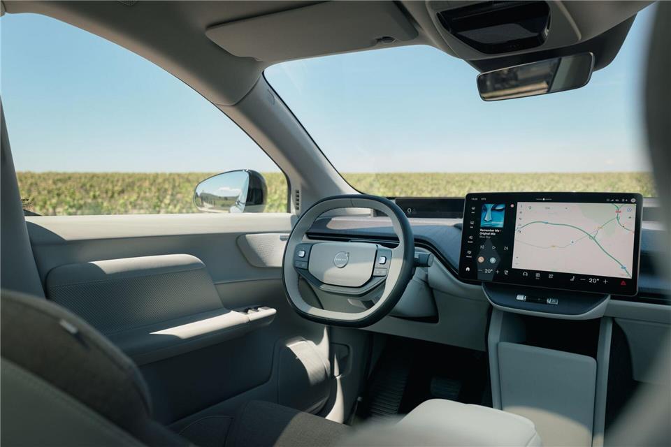 Trotz Riesendisplay strahlt der EX60 innen eine hygge - also gemütliche - Atmosphäre aus. Daran haben die vielen textilen Oberflächen und die schlanken, aber trotzdem kuscheligen Sitze einen entscheidenden Anteil.Volvo/dpa-tmn