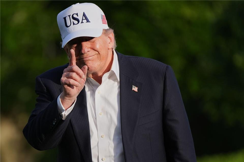 Trump betrachtet die Entscheidung über weitere Waffenverkäufe an Taiwan als nützliches Druckmittel gegenüber China. Jacquelyn Martin/AP/dpa