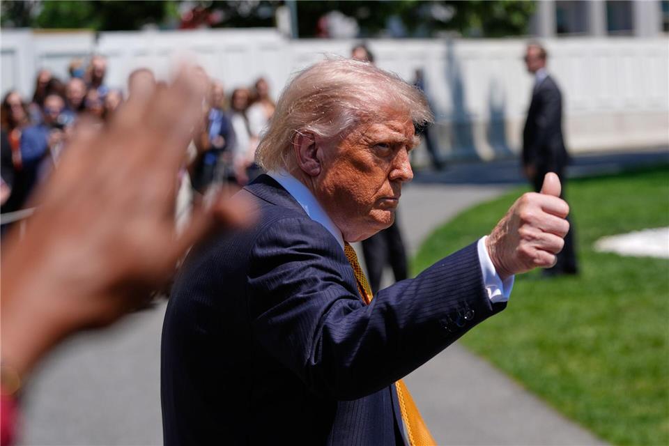 Trump drängte seine Parteikollegen zu Neuzuschnitten. (Archivbild)Manuel Balce Ceneta/AP/dpa