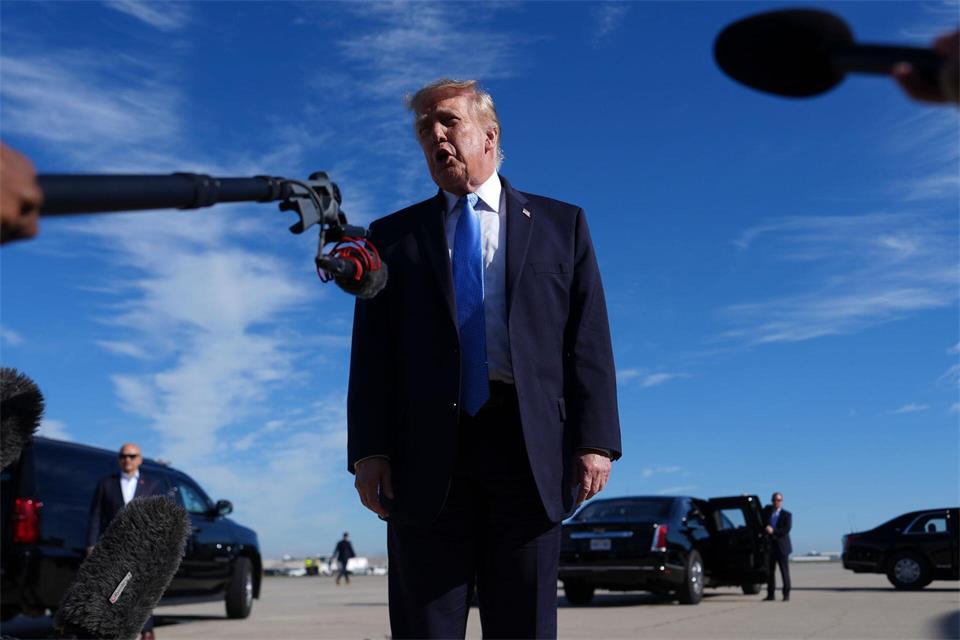Trump erwartet weitere Verhandlungen mit dem Iran. Julia Demaree Nikhinson/AP/dpa