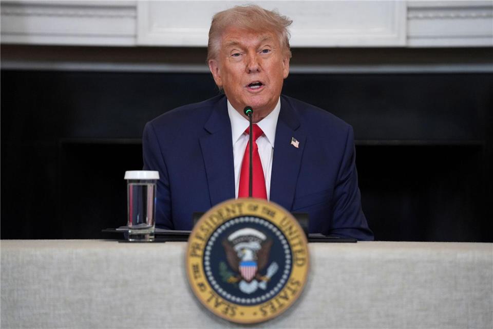 Trump hat sich für ein drastisches Vorgehen in Kalifornien entschieden. Evan Vucci/AP/dpa