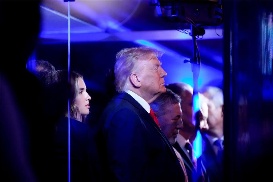 Trump plant laut Medien keinen Besuch des ersten US-Fußballspiels bei der WM.Ross D. Franklin/AP/dpa