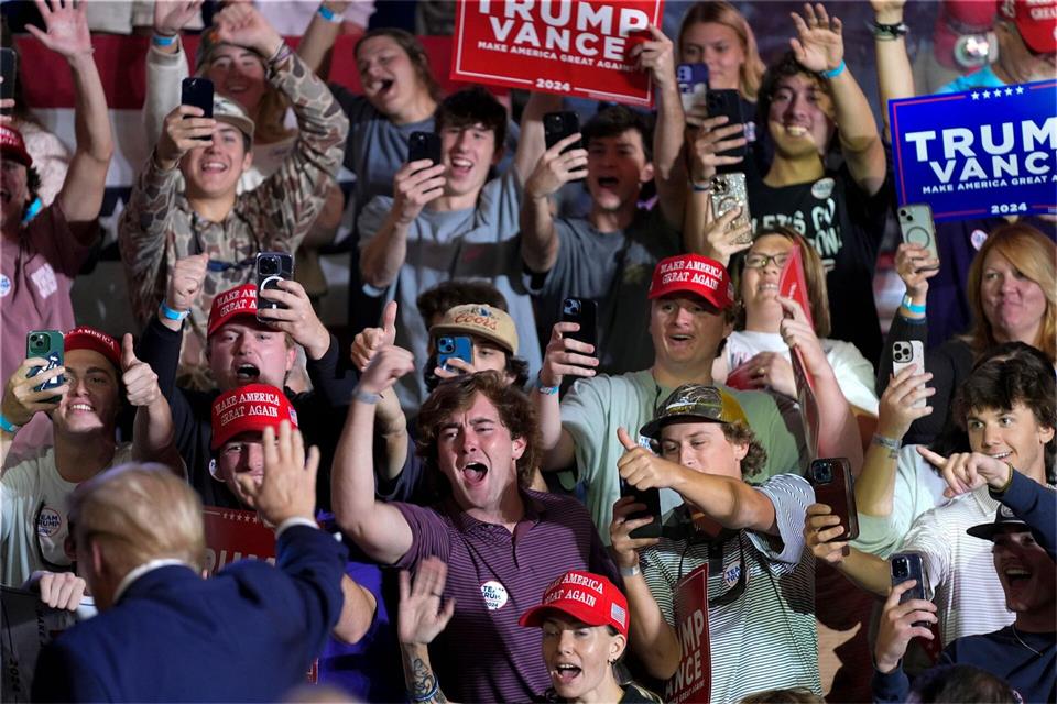 Trumps Beliebtheitswerte sanken seit Kriegsbeginn. (Archivbild)Evan Vucci/AP