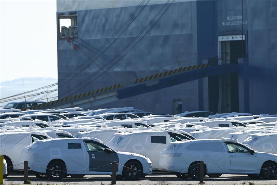 Trumps Zölle fordern deutsche Autobauer heraus.Lars Penning/dpa