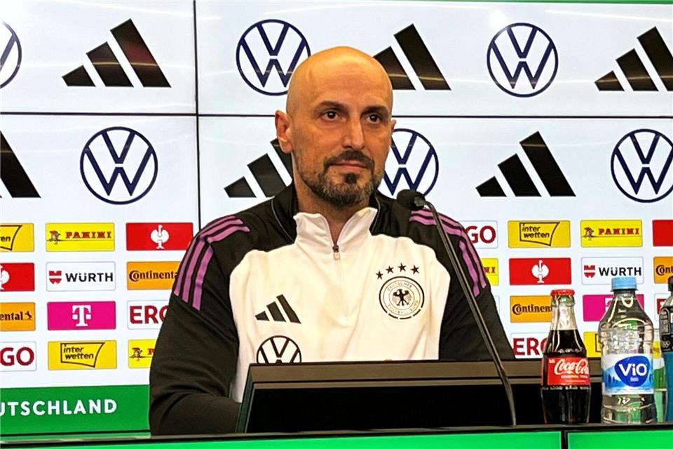 U21-Nationaltrainer Antonio Di Salvo fordert zwei Siege seines Teams. (Archivbild)Christian Kunz/dpa