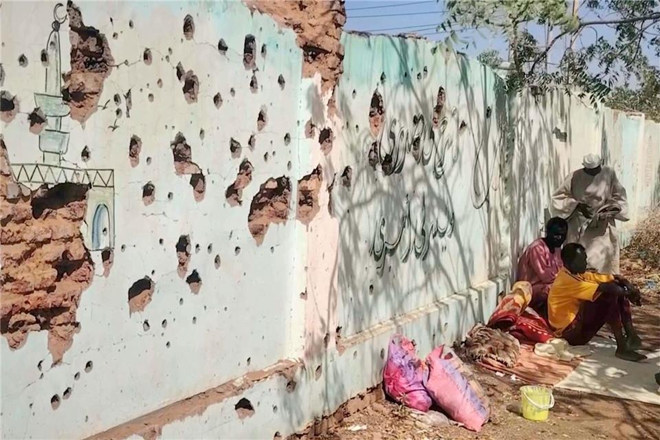 UN warnen vor Eskalation im Sudan - Gräueltaten befürchtet  UN befürchten Gräueltaten im Sudan. (Archivbild)Uncredited/AP/dpa