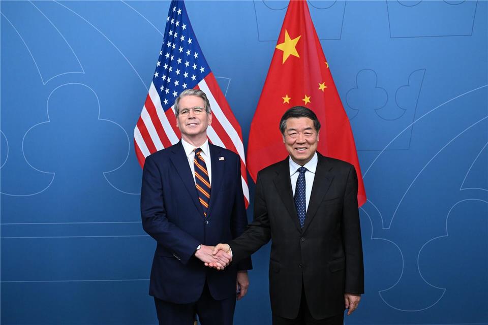 US-Finanzminister Bessent und Chinas Vize-Premier Li hatten bereits zuvor die Handelsgespräche geführt. (Archivbild)Dai Tianfang/XinHua/dpa