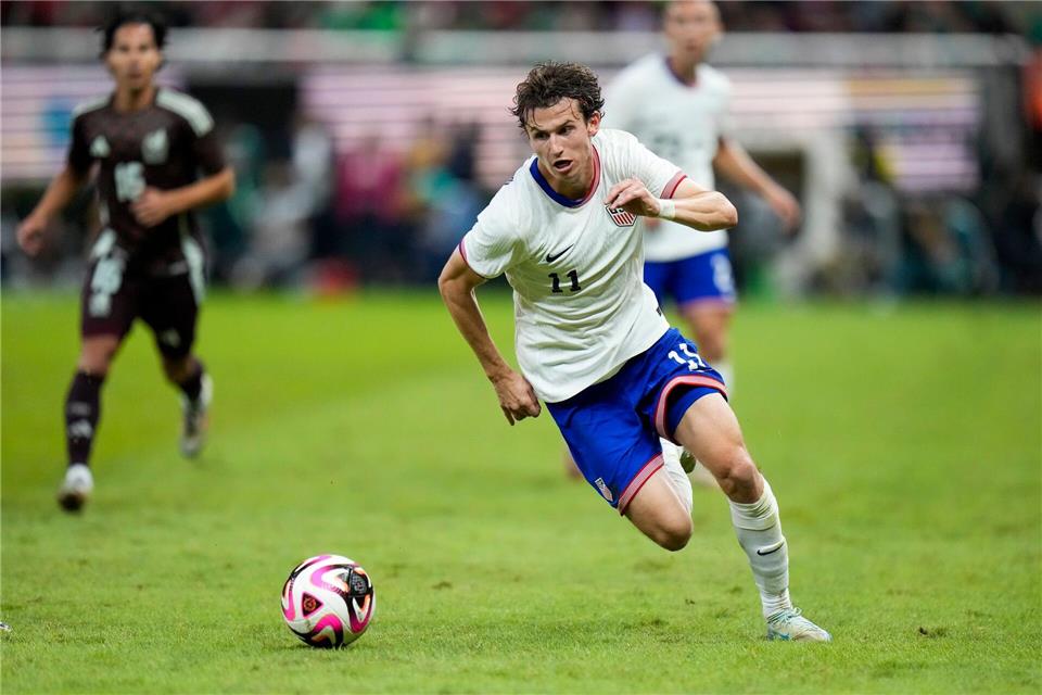 US-Nationalspieler Brenden Aaronson hat kurz vor der WM geheiratet. (Archivbild)Eduardo Verdugo/AP/dpa