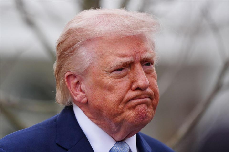 US-Präsident Donald Trump droht dem Iran mit Angriffen auf Kraftwerke. (Archivbild)Alex Brandon/AP/dpa