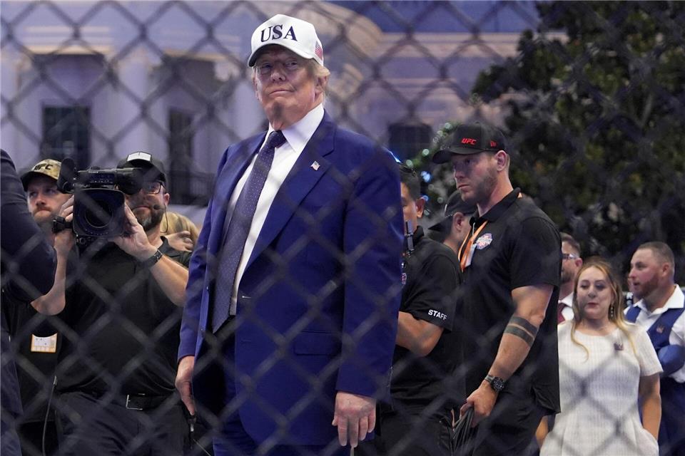 US-Präsident Donald Trump muss zügig eine Lösung des Konflikts mit dem Iran präsentieren.Mark Schiefelbein/AP/dpa