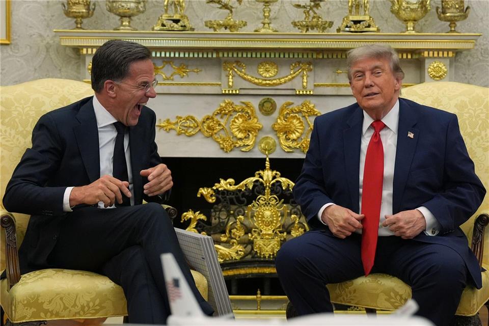US-Präsident Trump lobt Nato-Generalsekretär Rutte. Jacquelyn Martin/AP/dpa