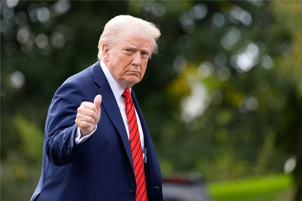 Banges Warten auf Geiseln und bittere Rückkehr in Ruinen US-Präsident Trump reist nach Israel und Ägypten.Alex Brandon/AP/dpa