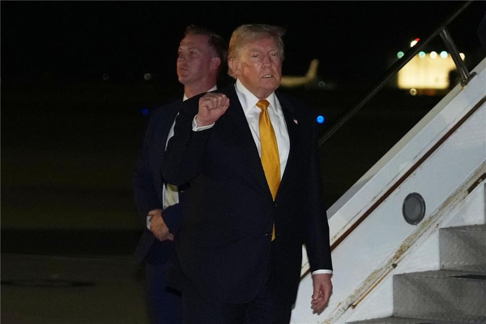 US-Präsident Trump stellt einen noch größeren Truppenabzug aus Europa in Aussicht.Alex Brandon/AP/dpa