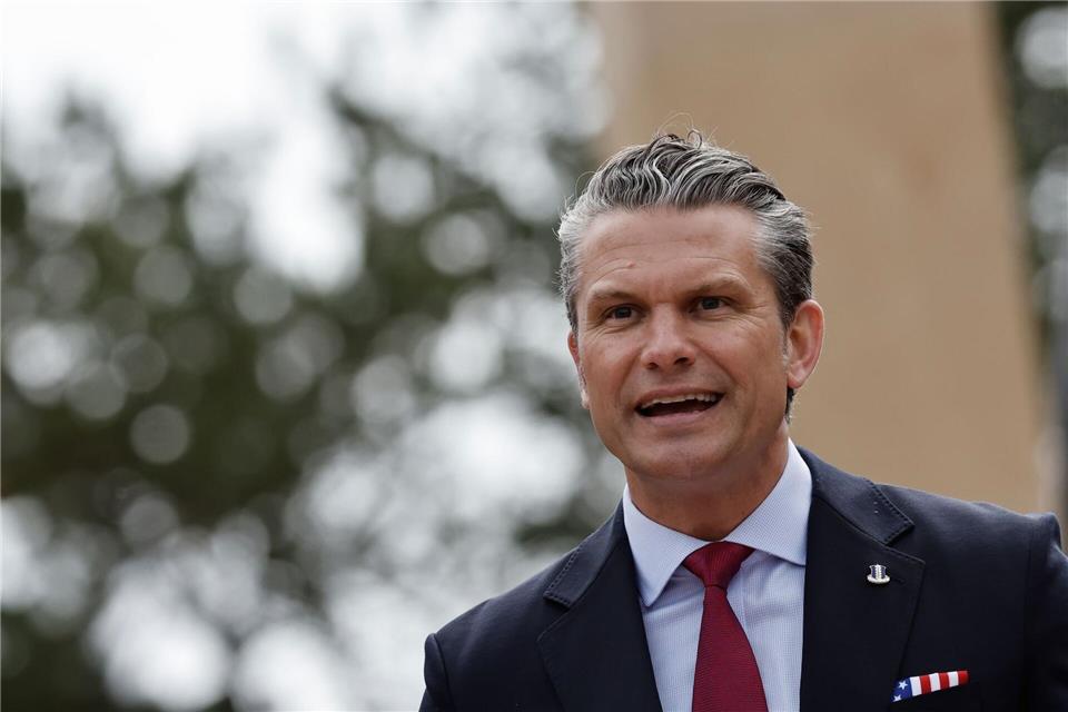 US-Verteidigungsminister Pete Hegseth erhöht den Druck auf Kuba verbal weiter. (Archivbild)Jeremias Gonzalez/AP/dpa