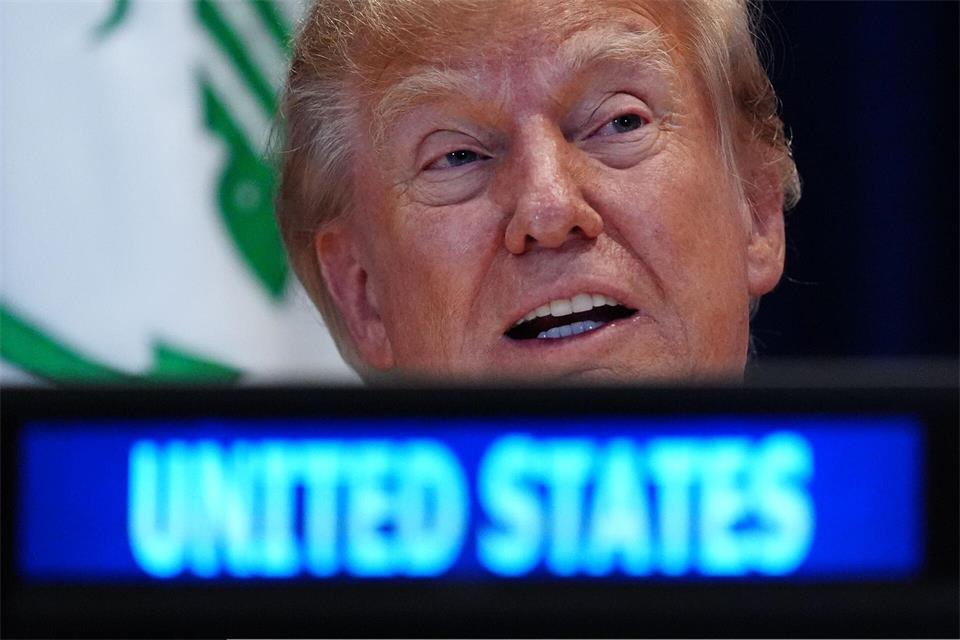 USA erwägen Exportstopp von Diesel.Julia Demaree Nikhinson/AP/dpa