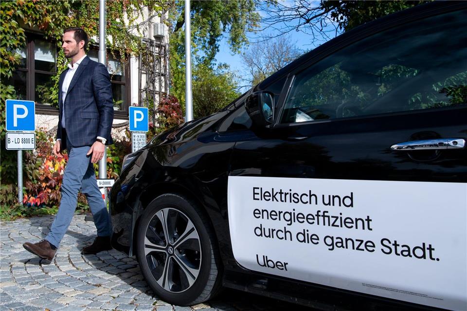 Uber rechnete im April vor: Fahrten werden teurer werden. (Archivbild)Sven Hoppe/dpa