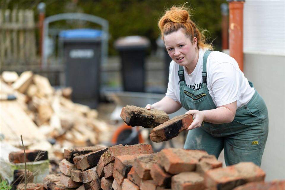 Über 800.000 Menschen folgen Cindy Speich auf Instagram. Michael Reichel/dpa