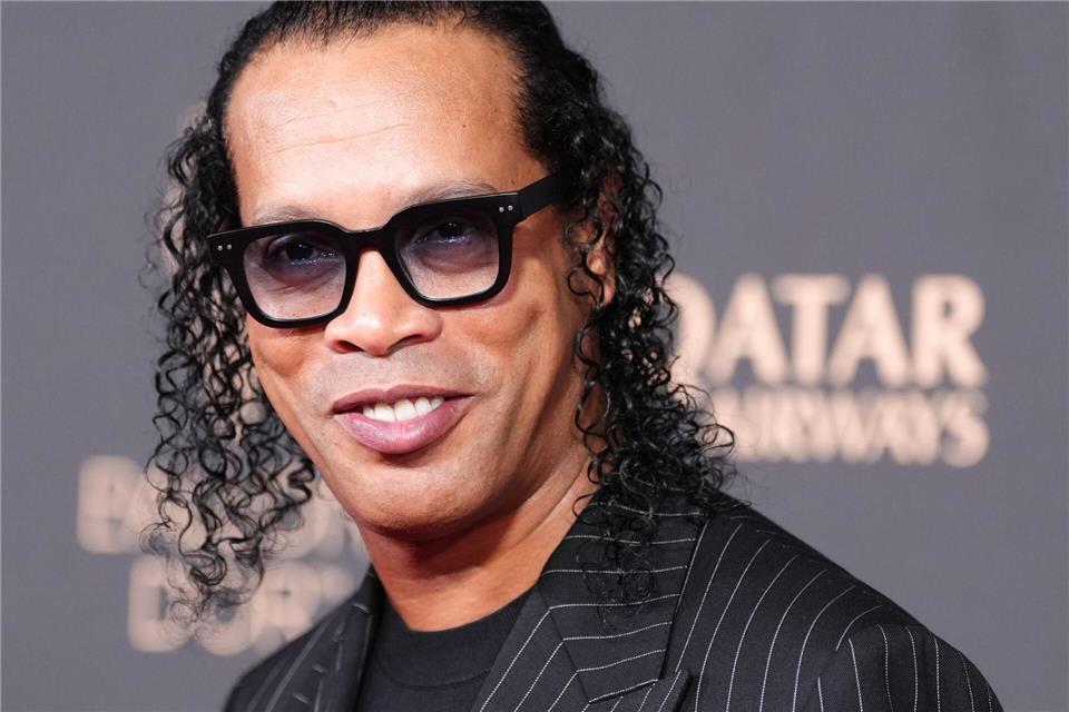 Über Brasiliens ehemaligen Fußball-Superstar Ronaldinho gibt es jetzt eine neue Doku-Serie bei Netflix. (Archivbild)Adam Davy/PA Wire/dpa