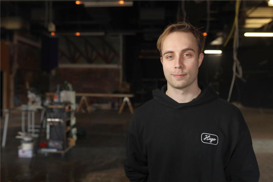 Über dem Bowlingcenter am Königsesch in Bocholt laufen derzeit große Umbauarbeiten. Am 30. April soll hier die neue Eventlocation „Seven“ eröffnen. Das Projekt setzt Jeremy Koppenburg (27) gemeinsam mit der Unternehmerfamilie Pyschny um.