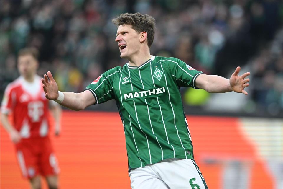 Über den Einsatz von Jens Stage im Nordderby gegen den Hamburger SV wird nach dem Abschlusstraining am Freitag entschieden. (Archovbild)Carmen Jaspersen/dpa