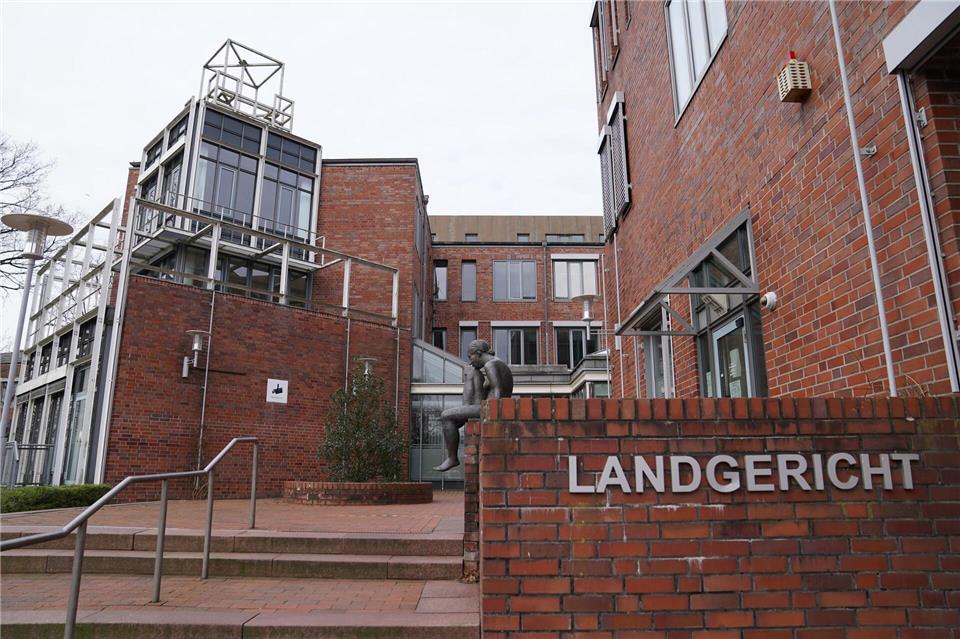 Über die Anklage wird das Landgericht Itzehoe entscheiden. (Symbolbild)Marcus Brandt/dpa