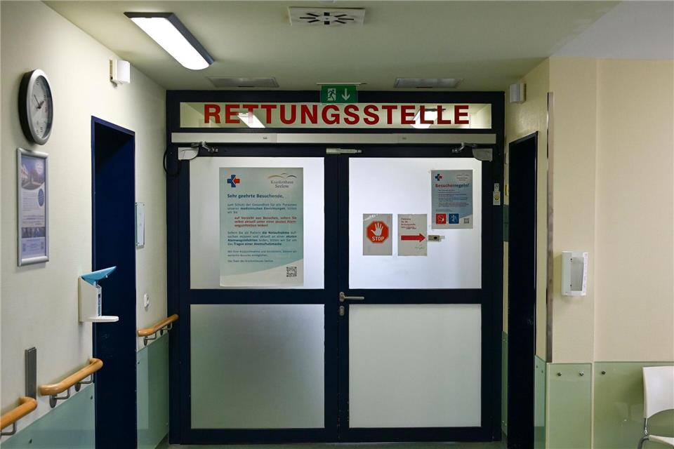 Über die Weihnachtsfeiertage sind die Rettungsstellen häufig rappelvoll. (Archivbild)Jens Kalaene/dpa