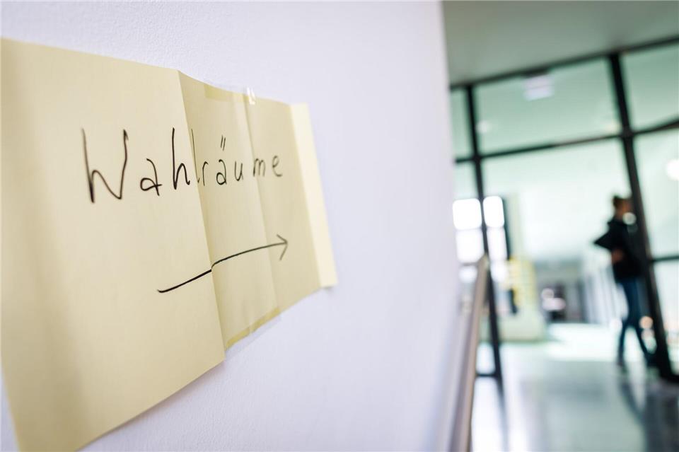 Über fast 40.000 Mandatsträger stimmten die Menschen in Bayern ab.Daniel Karmann/dpa