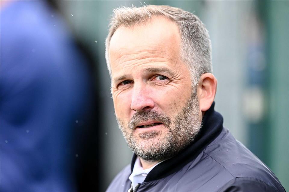 Übernimmt Ex-Trainer Baum? (Archivbild)Harry Langer/dpa