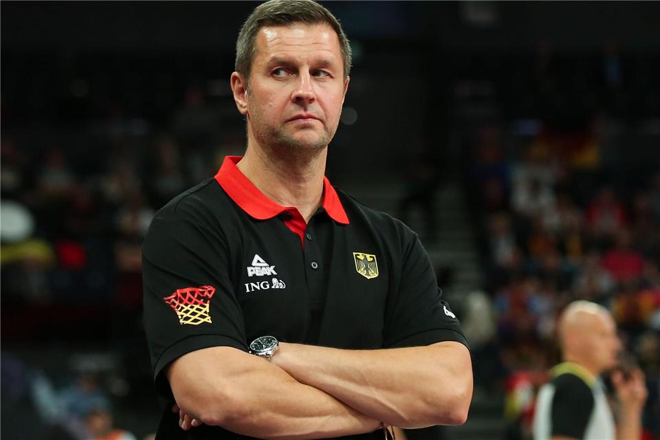 Bewegender Auftritt in Riga: Basketballer stehen zu Mumbru Übernimmt in den EM-Spielen wieder die Chefrolle: Alan Ibrahimagic. (Archivfoto)Matthias Stickel/dpa