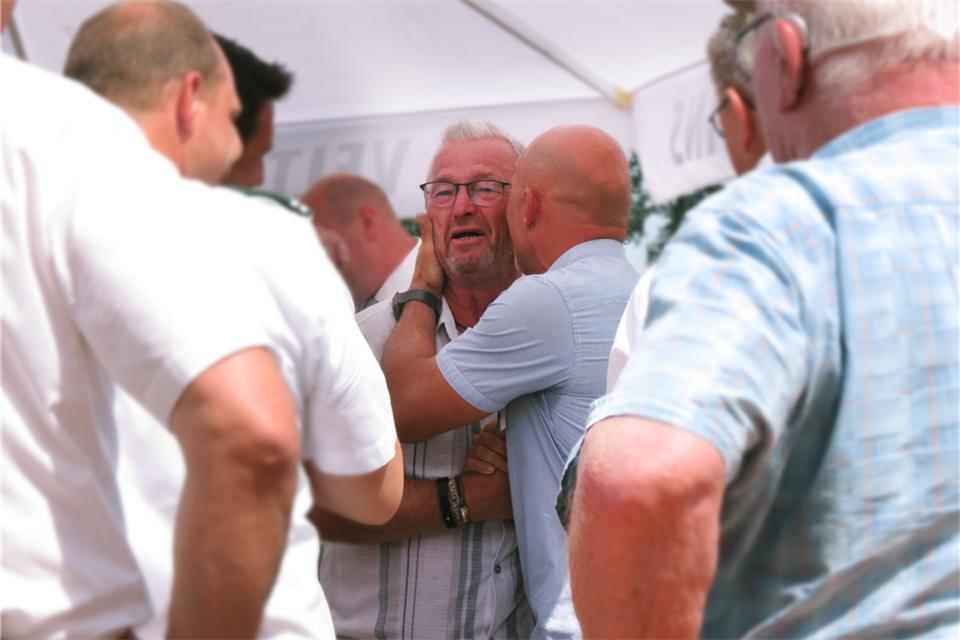 Uli Frieling erlöste die zitternde Burloer Schützengemeinde: Er gehörte zu den vier Schützen, die sich nach einer langen Suche nach Bewerbern aufstellten, um einen König zu ermitteln. 