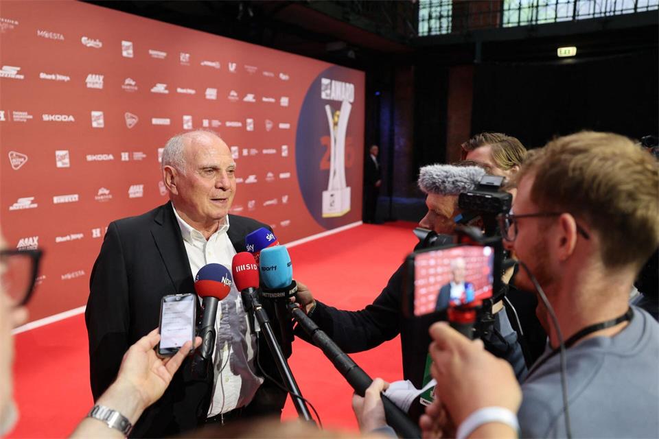 Uli Hoeneß: „Ich hoffe, dass er die Vorschlusslorbeeren am Ende auch erfüllt.“Christian Charisius/dpa