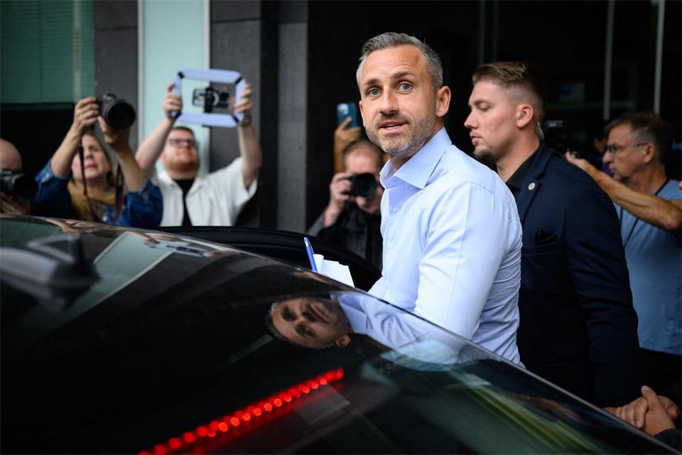 Ulrich Siegmund stellt sich am Tag nach der Wahl in Berlin der Hauptstadtpresse. Bernd von Jutrczenka/dpa