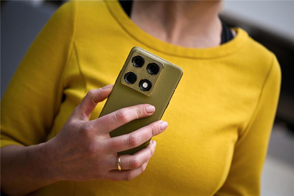 Ultraweitwinkel, Weitwinkel und Zoom: Drei Kameras im Motorola Signature sind den meisten Fotogelegenheiten gewachsen. Nico Tapia/dpa-tmn