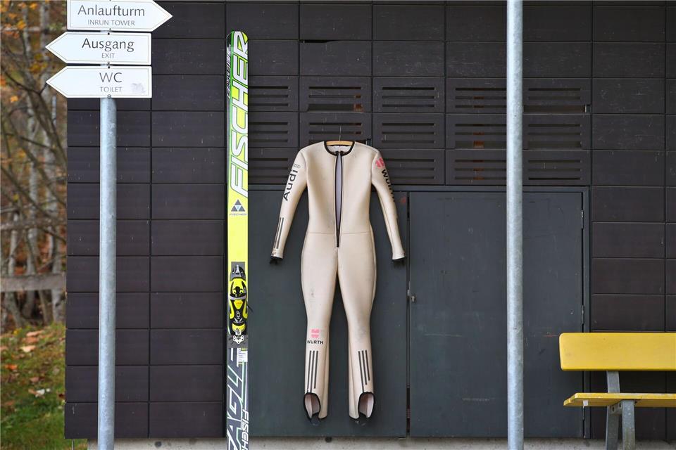 Um die Anzuggröße gibt es immer wieder Diskussionen. (Archivbild)picture alliance / Karl-Josef Hildenbrand/dpa