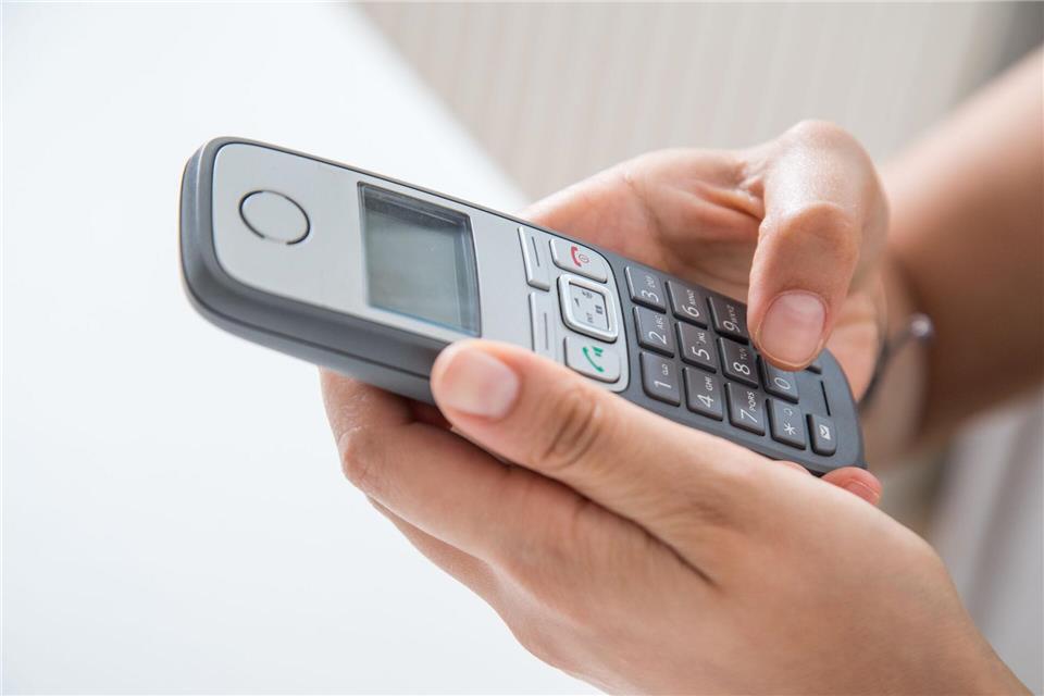 Umfrage: 71 Prozent der Deutschen nutzen zumindest gelegentlich das Festnetztelefon.picture alliance / dpa-tmn